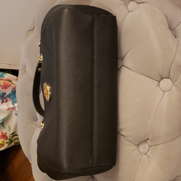 Michael Kors - Picture 5 of 7